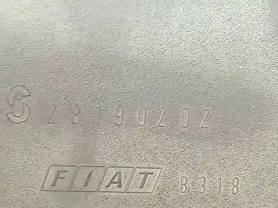 Peça sobressalente para automóvel em segunda mão farolim traseiro direito por fiat stilo (192) 1.9 jtd cat referências oem iam 28190202
