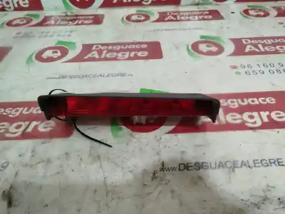 Second-hand car spare part central brake light for citroen c2 vtr oem iam references 9643568980
