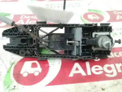 Автозапчасти б/у левая передняя наружная ручка за skoda fabia ii combi (545) 1.2 ссылки oem iam 5n0037017c  