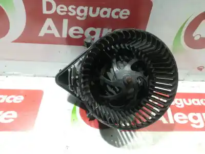 Pièce détachée automobile d'occasion MOTEUR DE CHAUFFAGE pour PEUGEOT 406 BERLINA (S1/S2)  Références OEM IAM 22828229X  C22846440Z