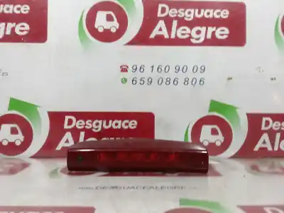 Pezzo di ricambio per auto di seconda mano LUCE FRENO CENTRALE per OPEL CORSA E  Riferimenti OEM IAM 13188045  