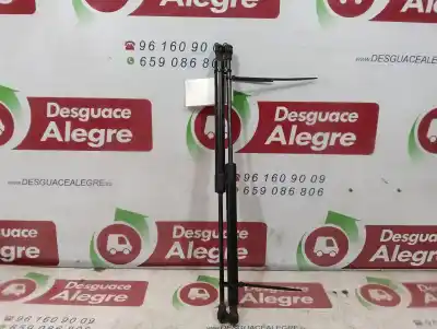 Second-hand car spare part tailgate gas strut for renault captur ii zen 91 cv / 67 kw oem iam references 904507649r  7000210565b0