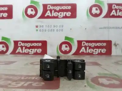 Recambio de automóvil de segunda mano de MANDO ELEVALUNAS DELANTERO IZQUIERDO para VOLKSWAGEN GOLF VI (5K1)  referencias OEM IAM 1K4959857B  