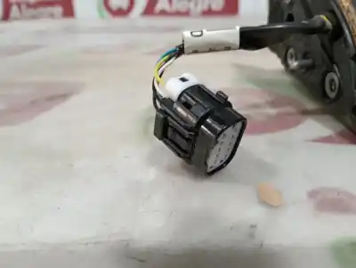 Pezzo di ricambio per auto di seconda mano  per KIA CEE'D (JD)  Riferimenti OEM IAM 023790  