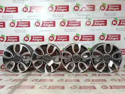 Recambio de automóvil de segunda mano de juego llantas para fiat 500 l (330) basic 105 cv / 77 kw referencias oem iam 735585994  