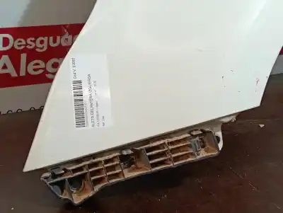 Peça sobressalente para automóvel em segunda mão guarda-lamas dianteiro esquerdo por kia carens ( ) basic referências oem iam   