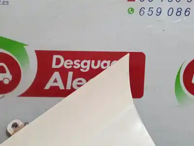 Peça sobressalente para automóvel em segunda mão guarda-lamas dianteiro esquerdo por kia carens ( ) basic referências oem iam   