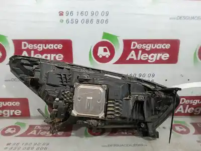 Peça sobressalente para automóvel em segunda mão farol / farolim esquerdo por renault captur life referências oem iam 260606152r  