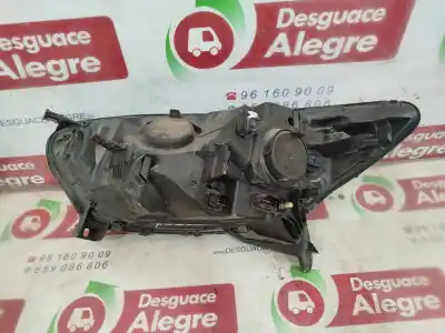 Second-hand car spare part right headlight for renault captur expression 90 cv / 66 kw oem iam references 260100855r  