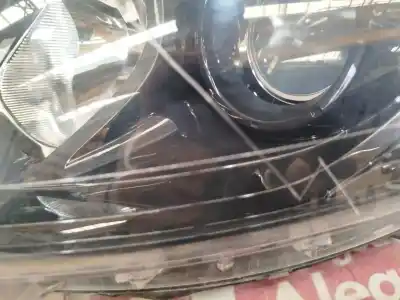 Second-hand car spare part left headlight for renault captur expression 90 cv / 66 kw oem iam references 260609681r  