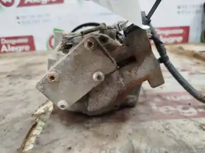 Second-hand car spare part AIR CONDITIONING COMPRESSOR for RENAULT CLIO IV Business OEM IAM references 926008582R  