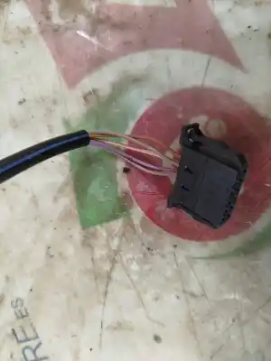 Автозапчасти б/у задний вид справа за SKODA SUPERB (3U4) Collection ссылки OEM IAM 020479  