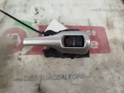 Second-hand car spare part interior left front handle for toyota auris active oem iam references 62318a1  