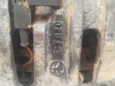 Peça sobressalente para automóvel em segunda mão MANGA DE EIXO DIANTEIRA DIREITA por MERCEDES-BENZ VITO (W639) BASIC, COMBI 111 CDI Compacto (639.601) 109 CV / 80 KW Referências OEM IAM   