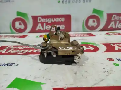 Peça sobressalente para automóvel em segunda mão fechadura da porta dianteira direita por nissan atleon 3.0 d referências oem iam   