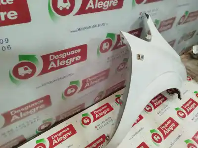 Peça sobressalente para automóvel em segunda mão guarda-lamas dianteiro direito por opel zafira b cosmo referências oem iam   