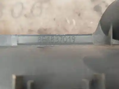 Автозапчастина б/у ліва передня внутрішня ручка для AUDI A4 B6 (8E2) 2.0 Посилання на OEM IAM 8E1837019  