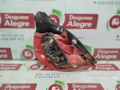 Second-hand car spare part right tailgate light for renault clio iii confort dynamique oem iam references 89035080  