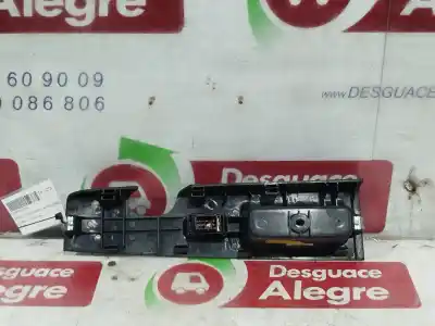 Second-hand car spare part right front power window switch for kia sorento 2.5 crdi concept oem iam references   