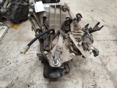 Second-hand car spare part gearbox for renault captur expression 90 cv / 66 kw oem iam references jr5357