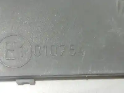 Pezzo di ricambio per auto di seconda mano retrovisore destro per audi a3 (8p) 1.9 tdi ambiente riferimenti oem iam 010754  