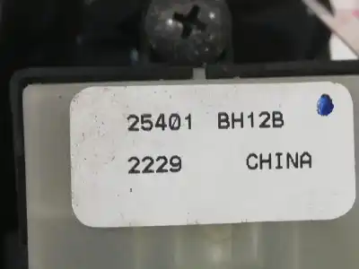 Second-hand car spare part left front power window switch for nissan note (e11e) visia oem iam references 25401bh12b  