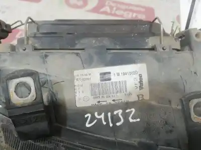 Second-hand car spare part right headlight for seat leon (1m1) 1.9 tdi oem iam references 1m1941002d  