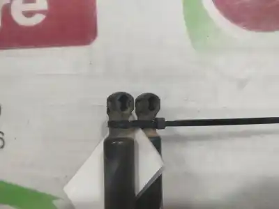 Peça sobressalente para automóvel em segunda mão AMORTECEDORES DO TRONCO / PORTA por PEUGEOT 208 TECH EDITION BLUE HDI Referências OEM IAM 9673083680  