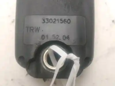 Peça sobressalente para automóvel em segunda mão chicote / encaixe cinto segurança traseiro esquerdo por renault clio 2 1.5 dci 65ch manual referências oem iam 8200684049  