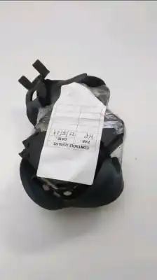 Second-hand car spare part Central Rear Seat Belt for RENAULT CLIO 2 1.5 DCI 65CH MANUAL OEM IAM references 8200281412  