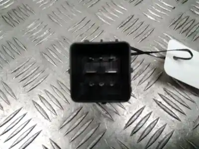 Pezzo di ricambio per auto di seconda mano Scatola Di Preriscaldamento per CITROEN C3 PICASSO MANUAL Riferimenti OEM IAM 9802424080  