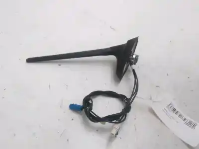 Pièce détachée automobile d'occasion ANTENNE pour RENAULT CLIO 5  Références OEM IAM 282153494R  