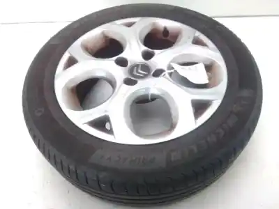 Pezzo di ricambio per auto di seconda mano PNEUMATICO per CITROEN C3 2 1.2I VTI 82CH MANUAL Riferimenti OEM IAM 19555R16T  