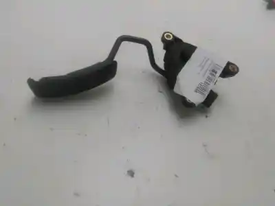 Recambio de automóvil de segunda mano de PEDAL DE ACELERADOR para RENAULT CLIO 3 MANUAL referencias OEM IAM 8200297335  
