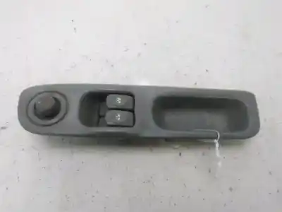 Gebrauchtes Autoersatzteil FENSTERSCHALTER VORNE LINKS zum RENAULT TWINGO 1 AUTOMATICO OEM-IAM-Referenzen 7700434845  