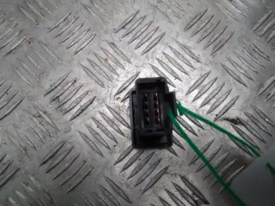 Second-hand car spare part Hazard Warning Lights for DACIA LOGAN (LS_) 1.6 (LSOB LSOD LSOF LSOH) OEM IAM references 252909503R  