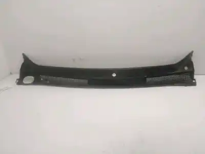 Second-hand car spare part FRONT WINDSHIELD WIPER TRIM for DACIA DUSTER II Prestige OEM IAM references 668113292R  