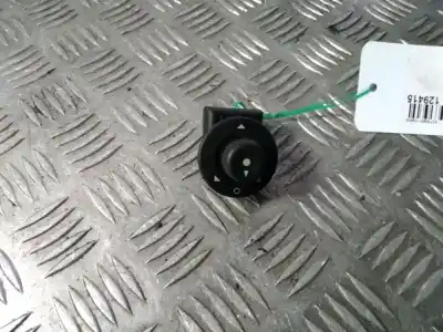 Second-hand car spare part REARVIEW SIDE MIRROR SWITCH for CITROEN C2  OEM IAM references   