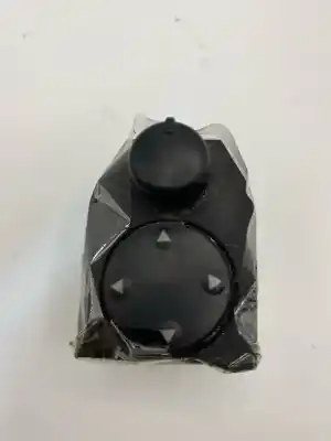 Second-hand car spare part Switch for AUDI A4 2003-DH ELECTRICO - GRANATE OEM IAM references 80501  2003-REGULADOR DE ESPEJOS