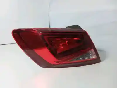 Second-hand car spare part Right Tailgate Light for SEAT LEON III 2012-2018 5P-INTERIOR IZQ PARTE SUPERIOR LED. INFERIOR BLANCO NORMAL.CON PORTALAMPARAS. 5F094530 OEM IAM references 78822  