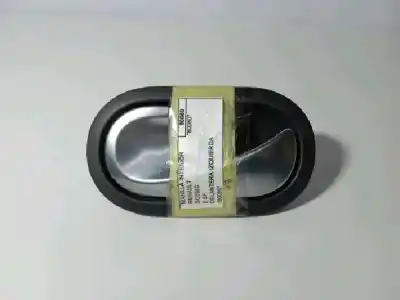Piesă de schimb auto la mâna a doua Mâner Geam Fațã Dreapta pentru RENAULT SCENIC II RESTYLING-DE ELEVALUNAS DEL. IZQUIERDO - PARA 4 ( DEL ENCHUFE GRIS / TR ENCHUFE MARRON / BLOQUEO Referințe OEM IAM 80060  