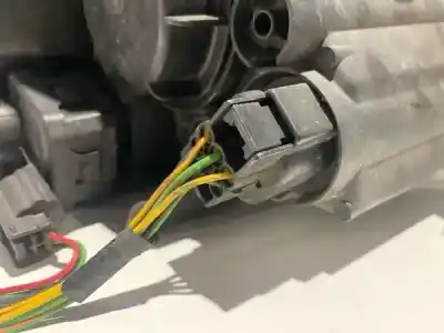 Second-hand car spare part right headlight for kia ceed 3p 14 1.6 d - nº5298-bosch - 0281019076 oem iam references 96253  3p 08 nº4800-lado izquierdo opaco