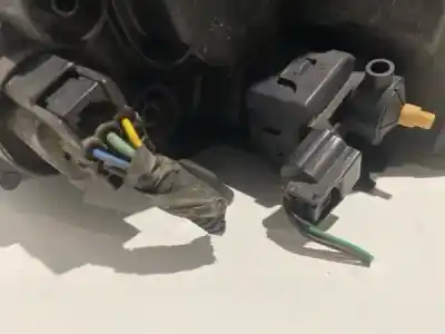 Second-hand car spare part right headlight for kia ceed 3p 14 1.6 d - nº5298-bosch - 0281019076 oem iam references 96254  3p 08 nº4800-lado dh opaco