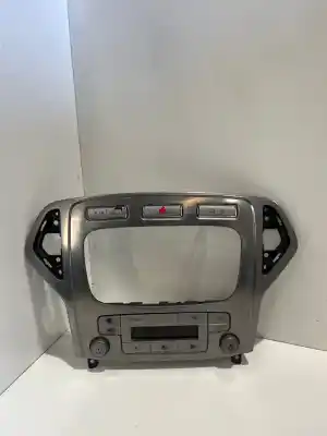 Piesă de schimb auto la mâna a doua CONSOLA CENTRALA pentru FORD MONDEO  Referințe OEM IAM 96547  