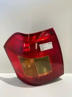 Second-hand car spare part RIGHT TAILGATE LIGHT for TOYOTA COROLLA  OEM IAM references 1033471  03 2.0 D - Nº5565,5P-LADO DERECHO