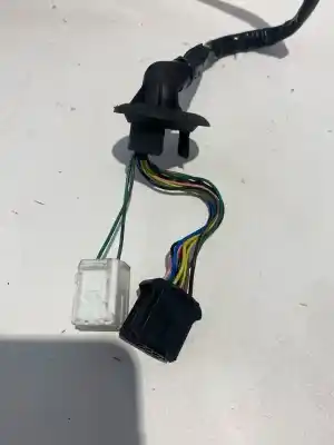 Pezzo di ricambio per auto di seconda mano specchio interno per citroen c-4 picasso 13 1.6 hdi nº8724-izquierdo - ref: 9675974980-02 riferimenti oem iam 97745  13 1.6 hdi nº8724-derecho electrico abatible azul