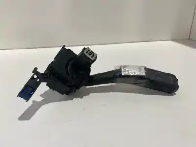 Pièce détachée automobile d'occasion COMMANDE D'ESSUIE GLACE pour AUDI A3 (8P) 2.0 TDI Références OEM IAM 1050656  