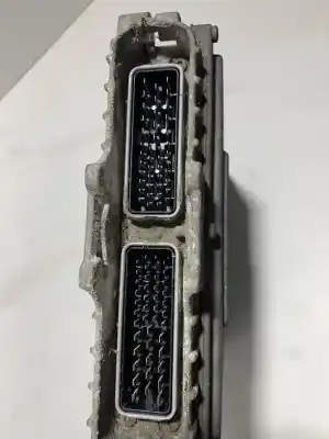 Pezzo di ricambio per auto di seconda mano centralina motore per iveco 35s11 02 2.8 td - nº3689-bosch - ref: 0124320001 / 500317453 riferimenti oem iam 57151  02 2.8 d - nº3689-bosch - ref: 0281001537 / 500332361