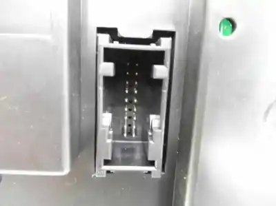 Peça sobressalente para automóvel em segunda mão quadrante por bmw serie 1 berlina (e81/e87) 118d referências oem iam 9122591  102495262