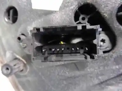 Автозапчасти б/у задний вид справа за renault clio ii fase ii (b/cb0) authentique confort ссылки oem iam 7700415325  